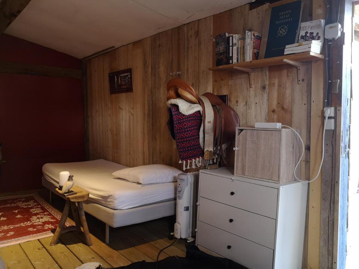 Le Gite Du Loir A Velo, Gite D'Etape, Backpacker Marçon 외부 사진